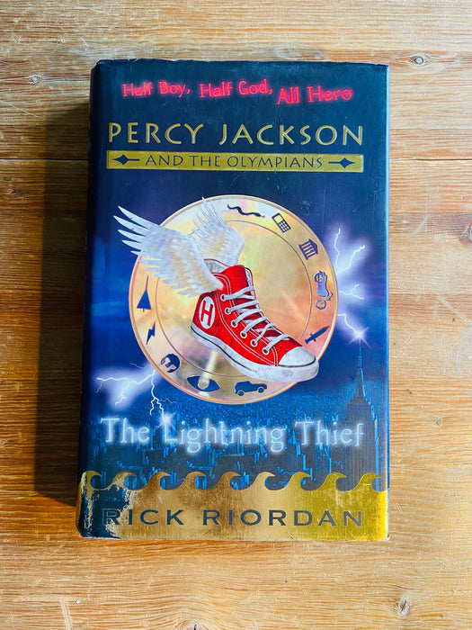 Percy Jackson and the Olympians: The Lightning Thief - Rick Riordan