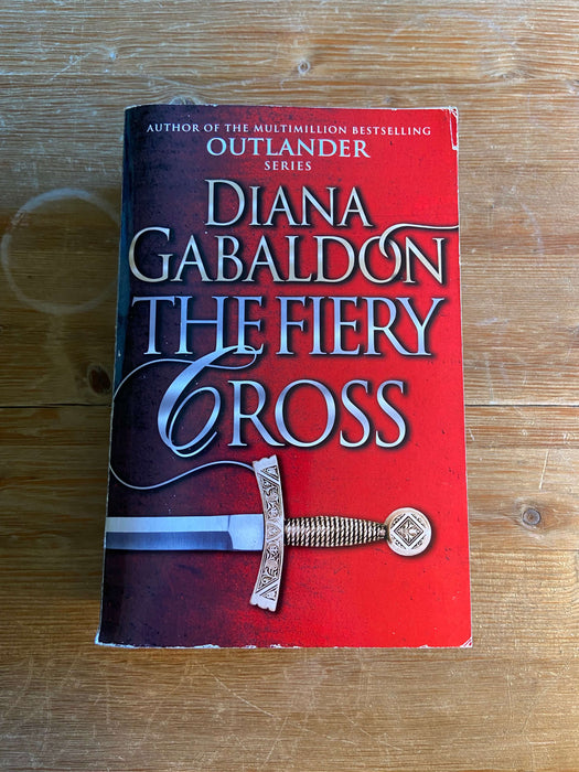The Fiery Cross - Diana Gabaldon