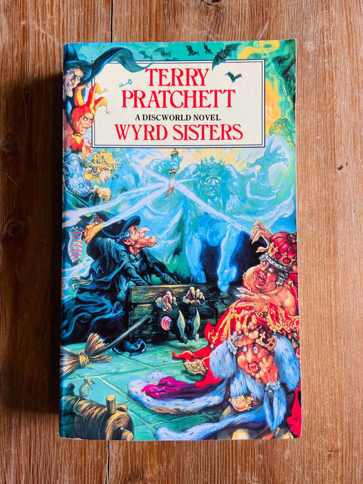 Wyrd Sisters - Terry Pratchett