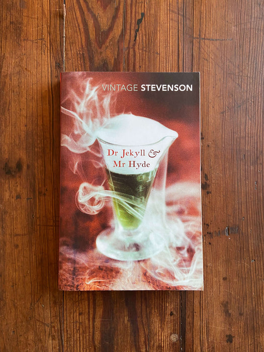 Dr Jekyll & Mr Hyde - Robert Louis Stevenson