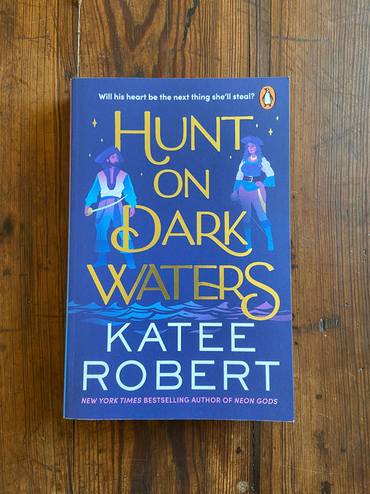 Hunt on Dark Waters - Katee Robert