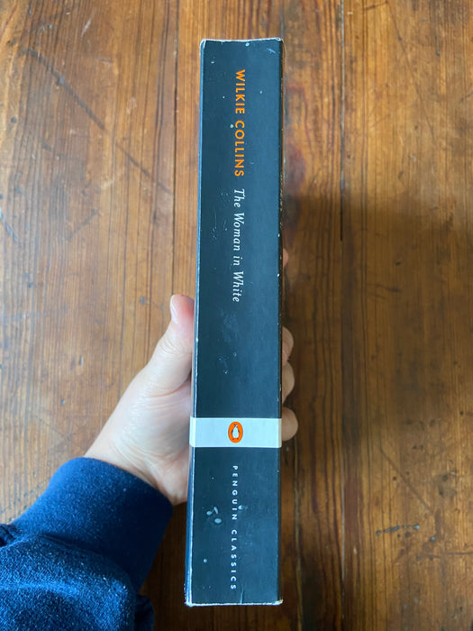 The Woman in White - Wilkie Collins