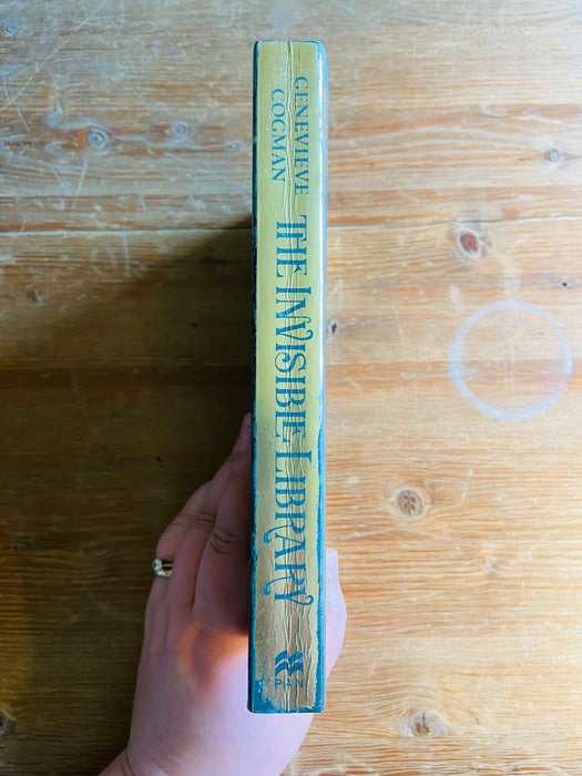 The Invisible Library - Genevieve Cogman