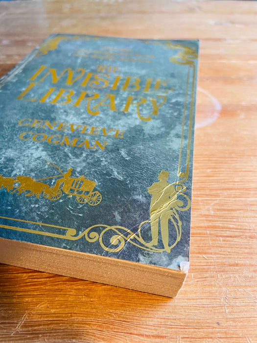 The Invisible Library - Genevieve Cogman