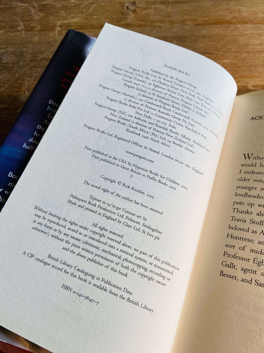 Percy Jackson and the Olympians: The Lightning Thief - Rick Riordan