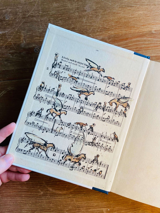 The Boy, The Mole, The Fox and the Horse - Charlie Mackesy