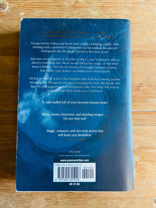 Truthwitch - Susan Dennard