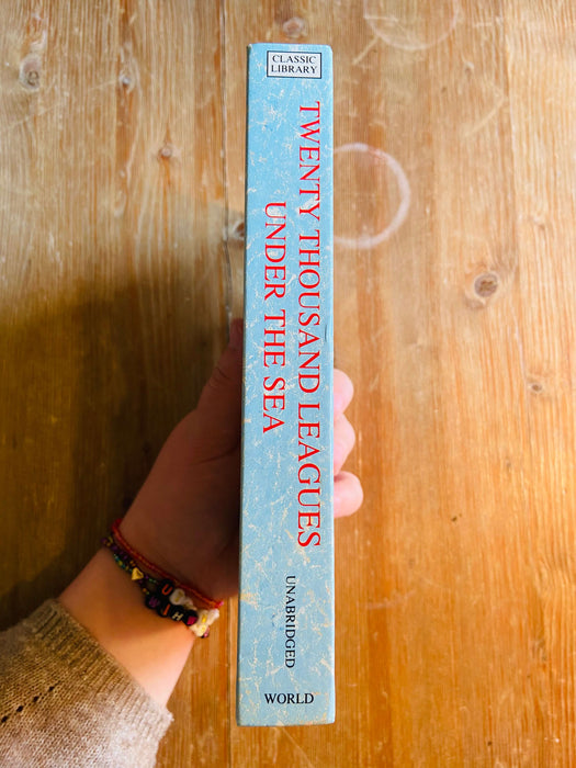 Twenty Thousand Leagues Under the Sea - Jules Verne