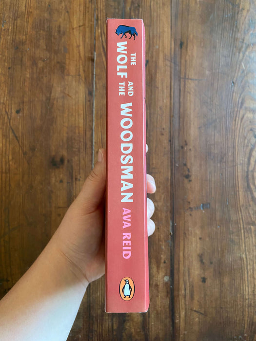 The Wolf and the Woodsman - Ava Reid