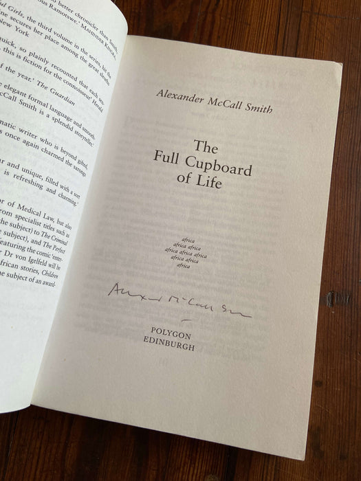 The Full Cupboard of Life - Alexander McCall Smith