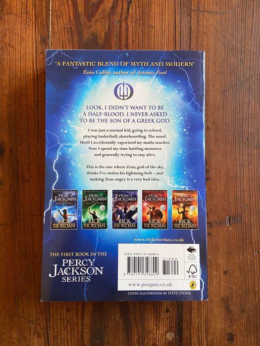 Percy Jackson and the Lightning Thief - Rick Riordan