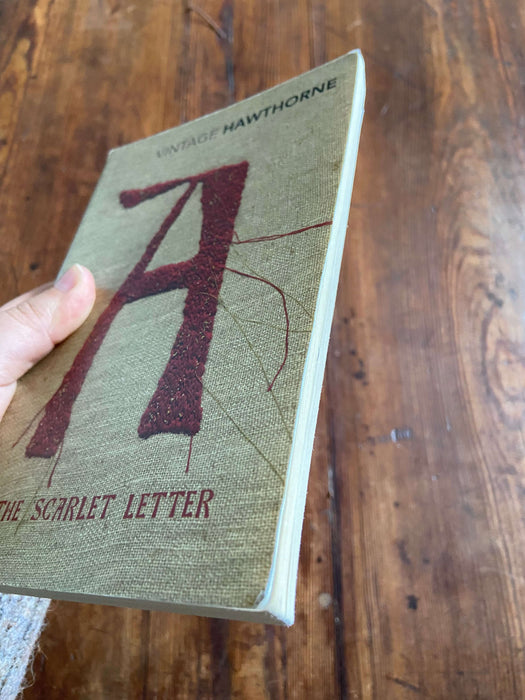 The Scarlet Letter - Nathaniel Hawthorne